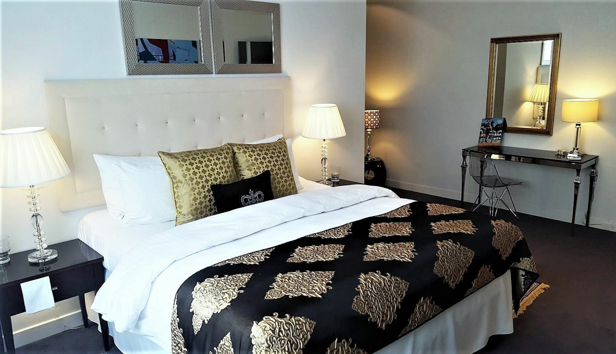Mondrian Luxury Suites & Apartments Krakow Old Town Bagian luar foto
