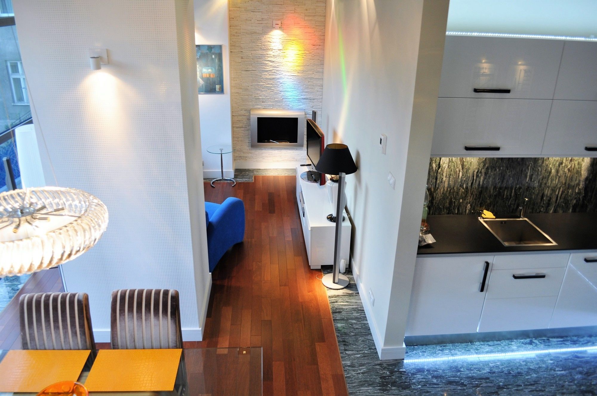 Mondrian Luxury Suites & Apartments Krakow Old Town Bagian luar foto